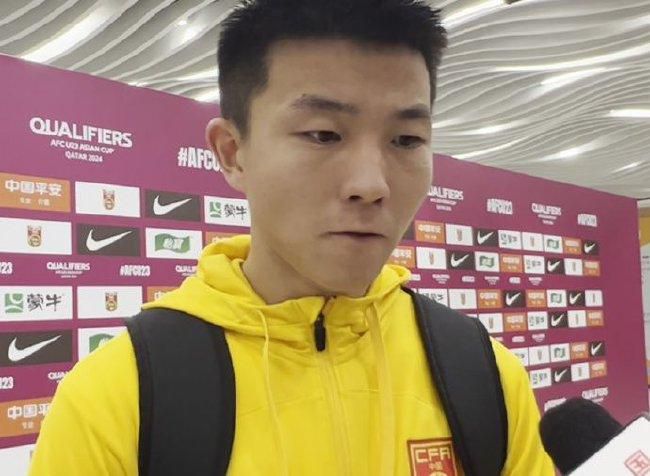 苏成峰笑着说道：既然吴先生都这么说了，那我也就不跟你客气了，不过吴先生请放心。